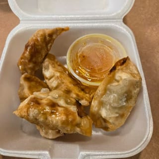 Gyoza (Pot Stickers)